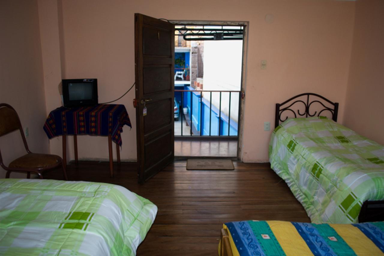 Hostal Florencia Copacabana  Quarto foto